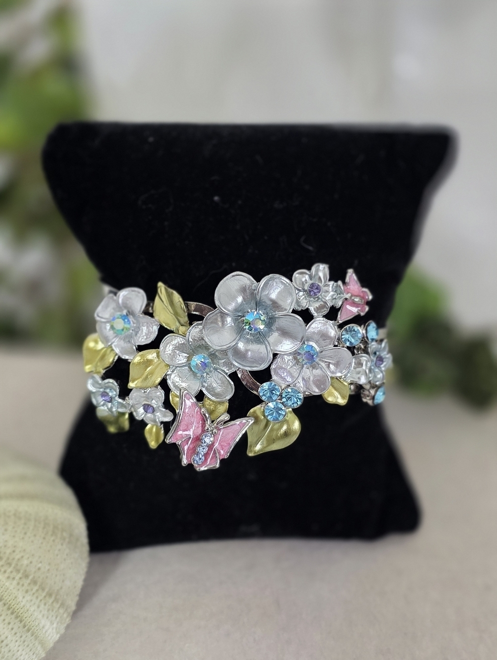 Vintage Silver Enamel Floral with Flutter Butterfly Clamper Hinge Bracelet